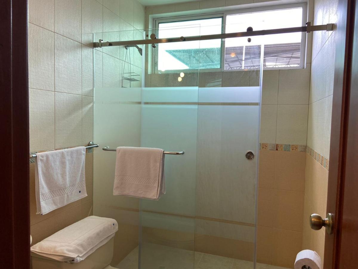 Doral Suite ¡Cerca Del Aeropuerto! Guayaquil Exterior photo